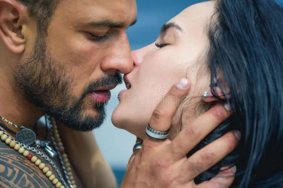 অধিক যৌন উত্তেজনা কমাবেন কীভাবে?