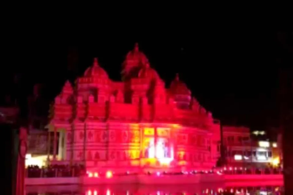 একাদশীতেও পুজোর আমেজ আগরতলায়