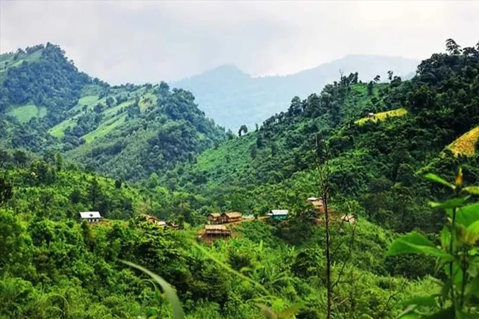 পাহাড়ি বিচ্ছিন্নতাবাদী সংগঠনের ৩ জনসহ মোট ১০ জন গ্রেফতার
