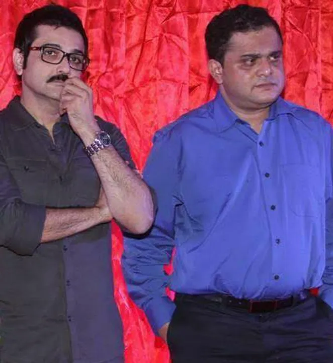 ব্রাত্য বসুকে জন্মদিনের শুভেচ্ছা জানালেন প্রসেনজিৎ চট্টোপাধ্যায়