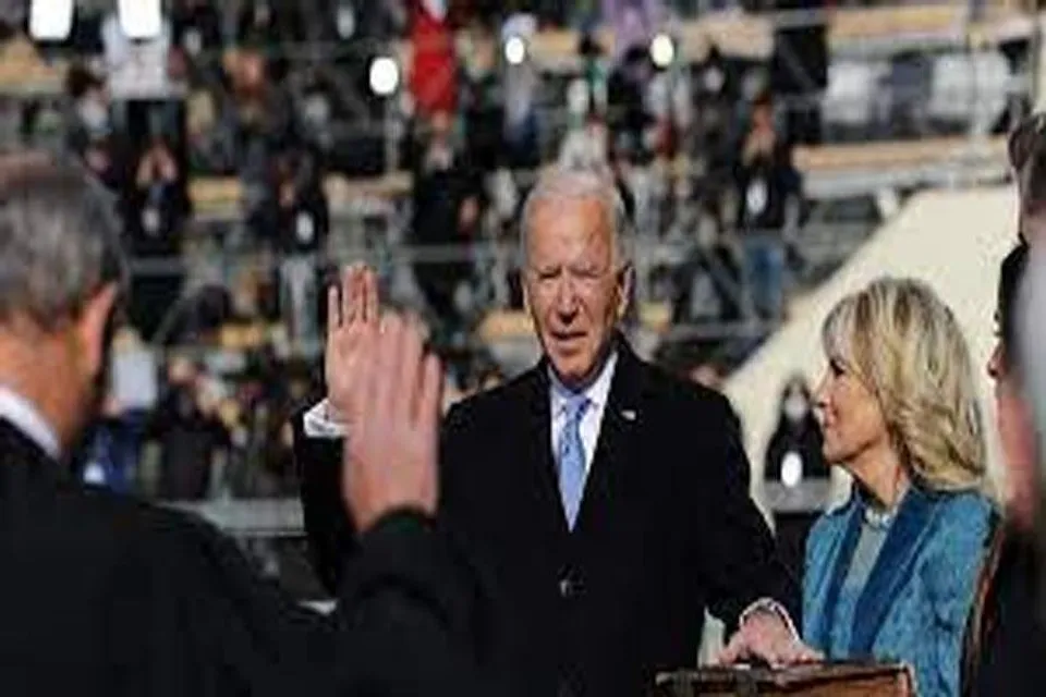 সাশ্রয়ী মূল্যের যত্ন আইন নিয়ে মুখ খুললেন বাইডেন