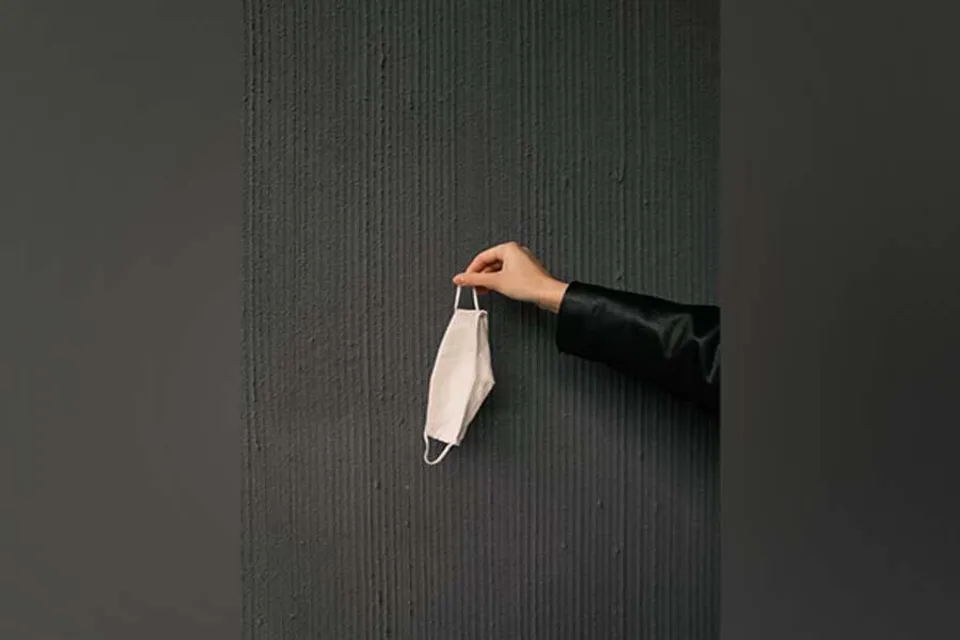 বাড়ির ভেতরেও পরতে হবে মাস্ক, নয়া নিয়ম সাইপ্রাসে