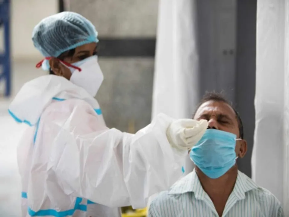 দেশে ৩০ হাজারের নীচে নামল করোনা সংক্রমণ,