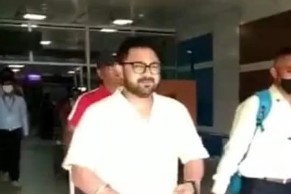 দার্জিলিং পাড়ি সোহম চক্রবর্তীর