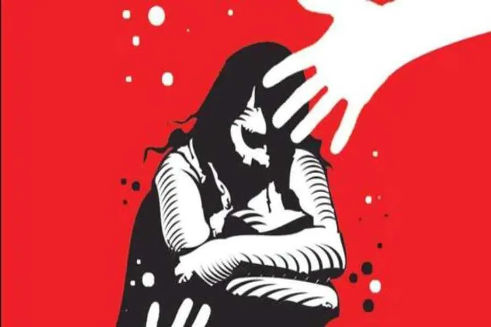 ছাত্রীকে শ্লীলতাহানির অভিযোগে পুলিশি হেফাজতে অধ্যাপক