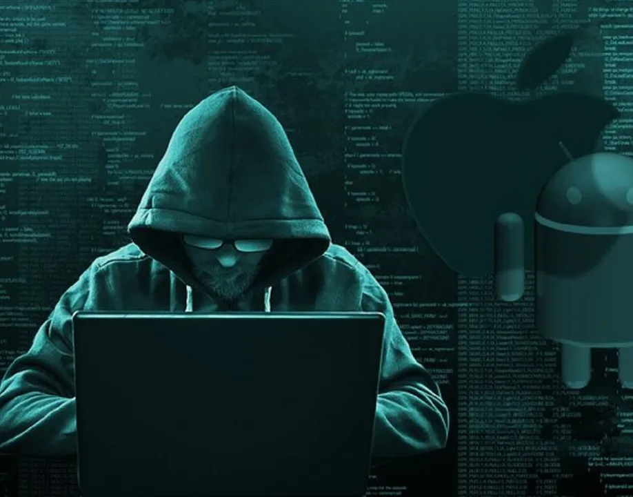 সাতসকালে হ্যাক তথ্য ও সম্প্রচার মন্ত্রকের টুইটার অ্যাকাউন্ট