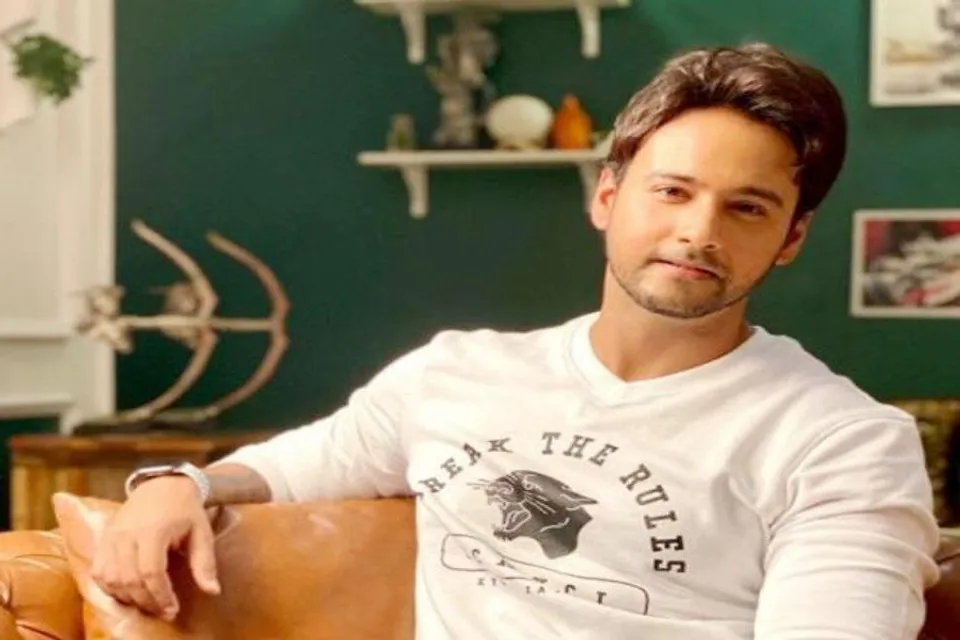 ''চিনেবাদাম'' বিতর্কের মধ্যেই যশের ইতিবাচক পোস্ট