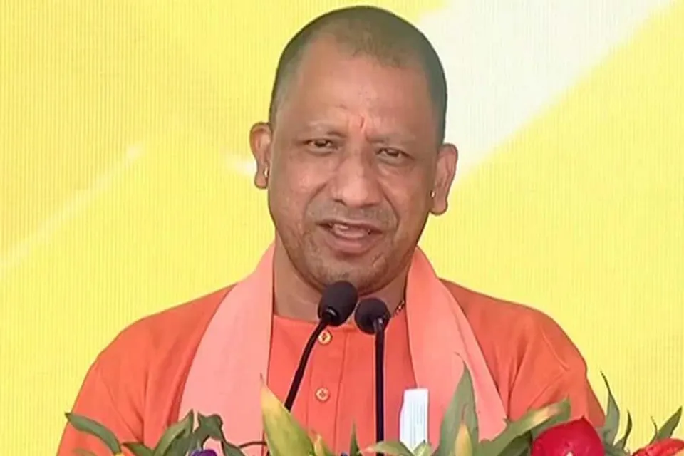 মাফিয়াদের মাটির সঙ্গে মিশিয়ে দেব, হুঁশিয়ারি যোগী আদিত্যনাথের