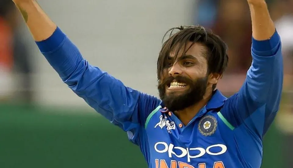 উইকেট হাঁকালেন জাদেজা