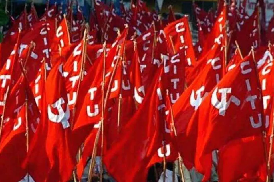 বাম শ্রমিক সংগঠনের লালবাজার অভিযানে পুলিশি বাধা