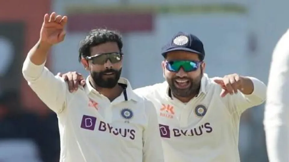 ৫ উইকেট শিকার জাদেজার