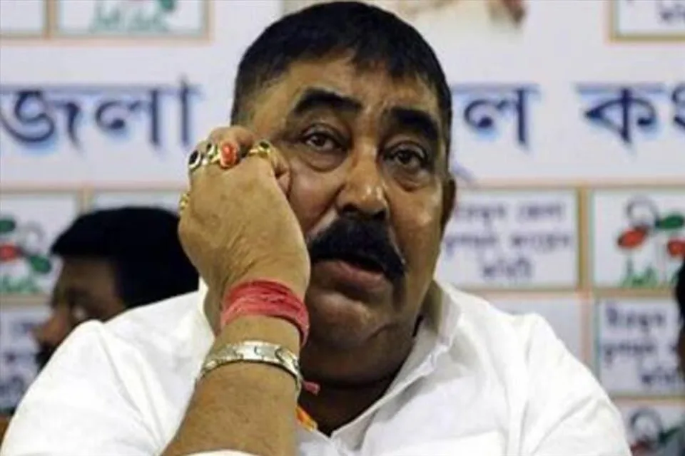 দুপুর ২টোর পর দিল্লি হাইকোর্টে অনুব্রত মামলার শুনানির সম্ভাবনা