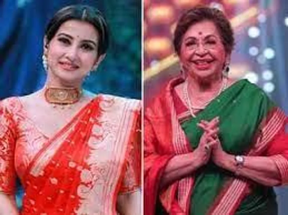 সোশ্যাল মিডিয়ায় হেলেনের সঙ্গে মুহূর্তের পোস্ট মনামির