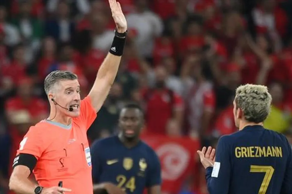 ফিফার কাছে অভিযোগ দায়ের ফরাসি ফুটবল ফেডারেশন