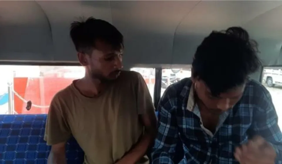 আগ্নেয়াস্ত্র সহ গ্রেফতার ২