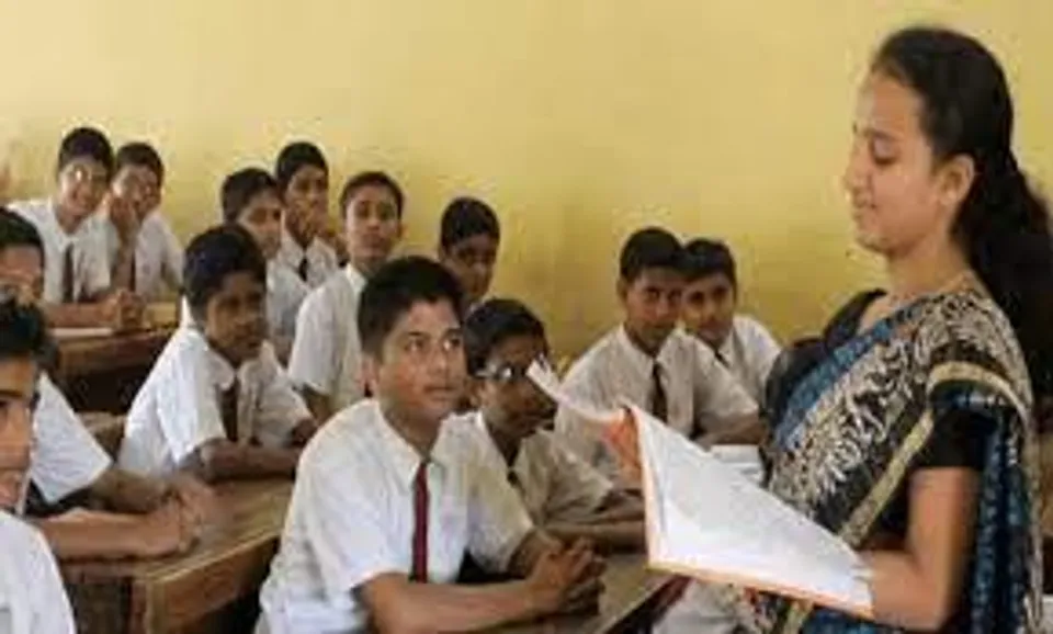 মুর্শিদাবাদ ও উত্তর ২৪ পরগনায় একাধিক শিক্ষাকর্মী নিয়োগের বিজ্ঞপ্তি, বিস্তারিত জেনে নিন