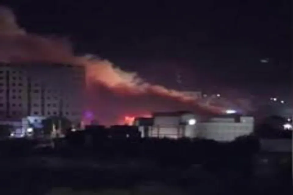 সোমালিয়া সংঘর্ষ, দাউদাউ করে জ্বলছে আগুন