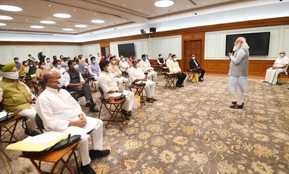 মোদী মন্ত্রীসভায় রদবদল, দেখে নিন পূর্ণ তালিকা..