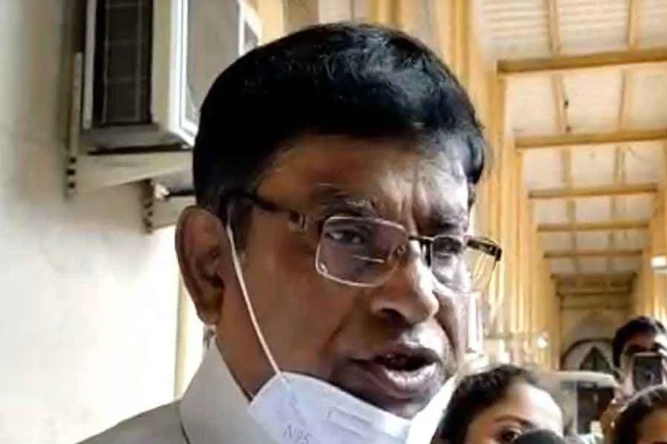 মানিক ভট্টাচার্যের অপসারণের নির্দেশকে চ্যালেঞ্জ