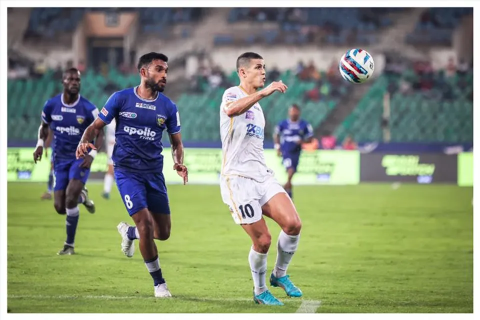 ইস্টবেঙ্গলের ক্লেইটনের জন্য ঝাঁপাতে পারে একাধিক দল!