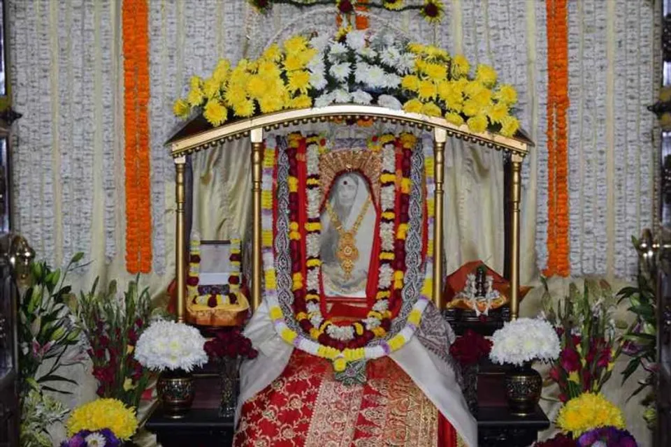 মহা সমারোহে পালিত হচ্ছে সারদা মায়ের ১৬৯তম জন্মতিথি