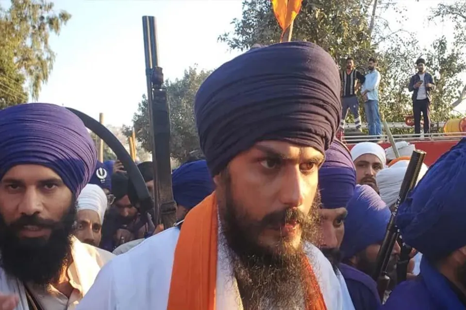 দীর্ঘ নাটকের যবনিকা পতন, গ্রেফতার খালিস্তান সমর্থক অমৃতপাল সিং