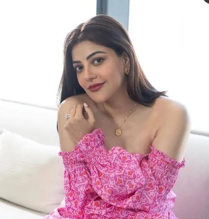 প্রথম পারিবারিক ছবি শেয়ার করলেন কাজল আগরওয়াল