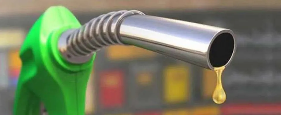 সেঞ্চুরির দোরগোড়ায় দাঁড়িয়ে ডিজেল