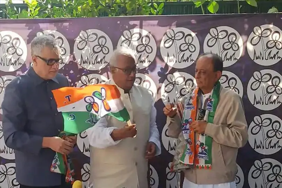 তৃণমূলে যোগ দিলেন প্রাক্তন এনসিপি সাংসদ মজিদ মেমন