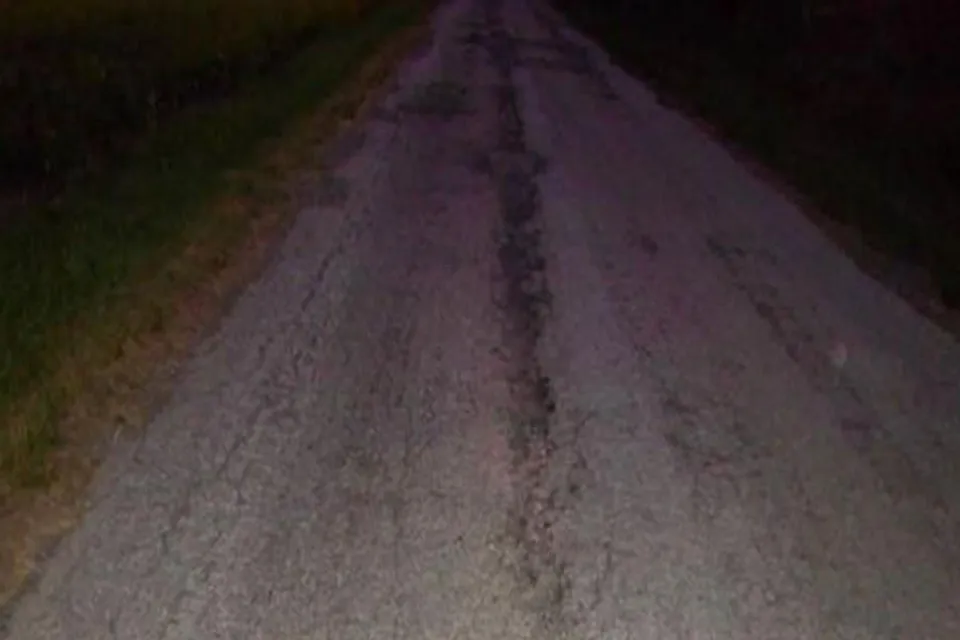 রক্তে মাখা রাস্তা, চাঞ্চল্য এলাকায়