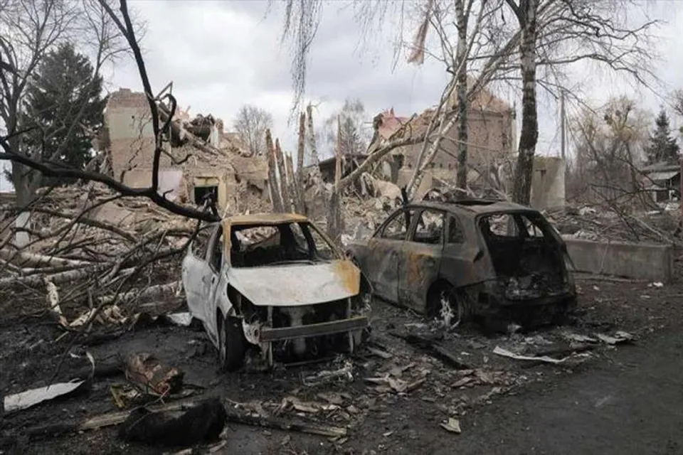 মাইকোলায়িভে রাশিয়ার বিমান হানায় মৃত ৯