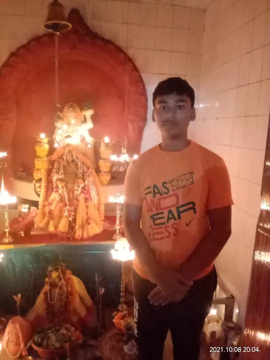 সাত সকালে লক্ষ্মী পূজার আনন্দ বাড়ি থেকে বেরিয়ে তিন দিন কেটে গেলেও বাড়ি ফিরল না অষ্টম শ্রেণীর স্কুল ছাত্র