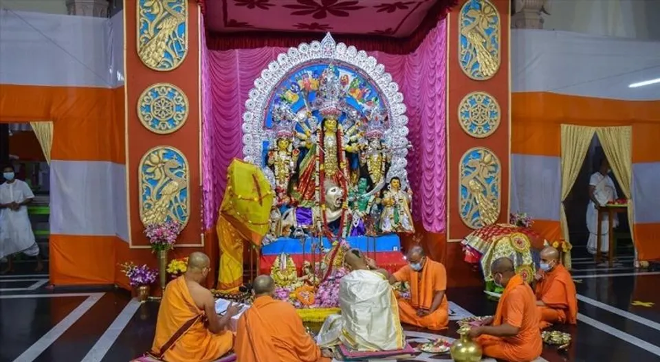 বেলুড় মঠে নবমীর পুজার্চনা