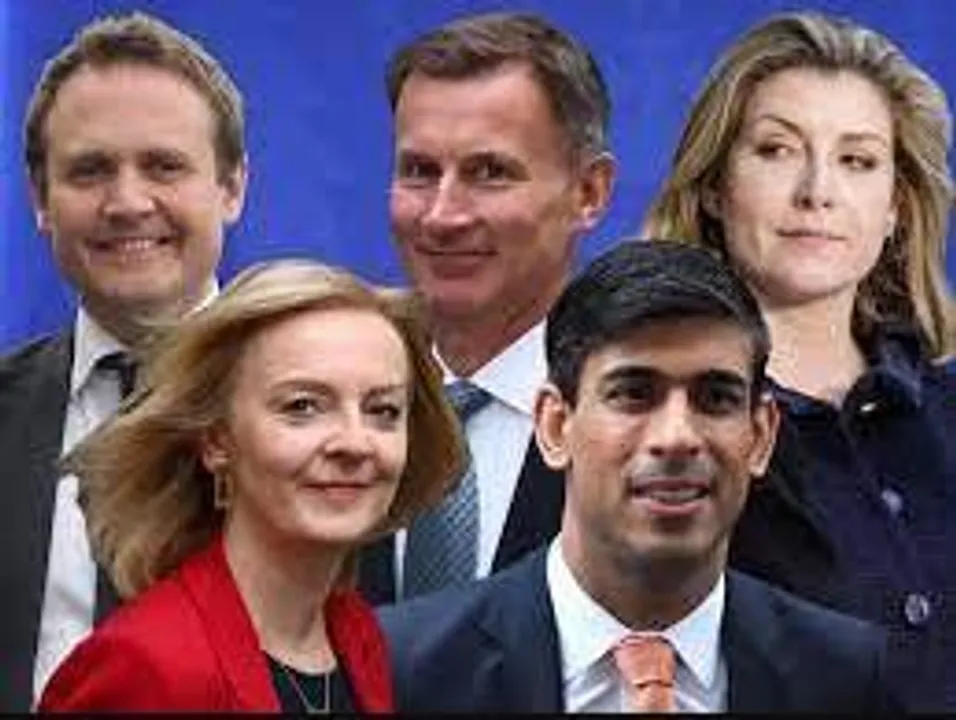 সুনাক এখনও মাঠের নেতৃত্ব দেওয়ার সাথে সাথে টম টুগেনধাট দৌড় থেকে বেরিয়ে গেছেন