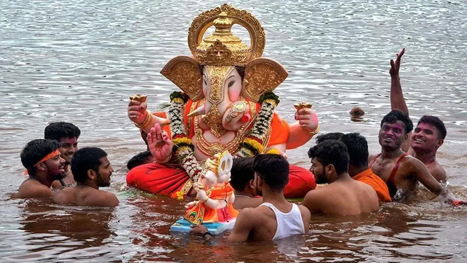 গণপতির বিসর্জনে দুর্ঘটনা, মৃত্যু বেশ কয়েকজন ভক্তের