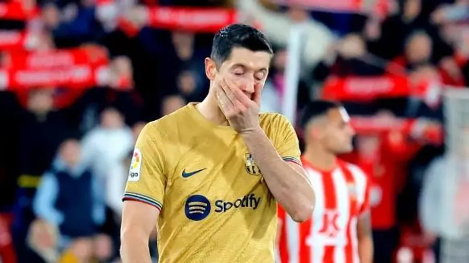 এবার আলমেরিয়ার কাছেও হেরে গেল বার্সেলোনা