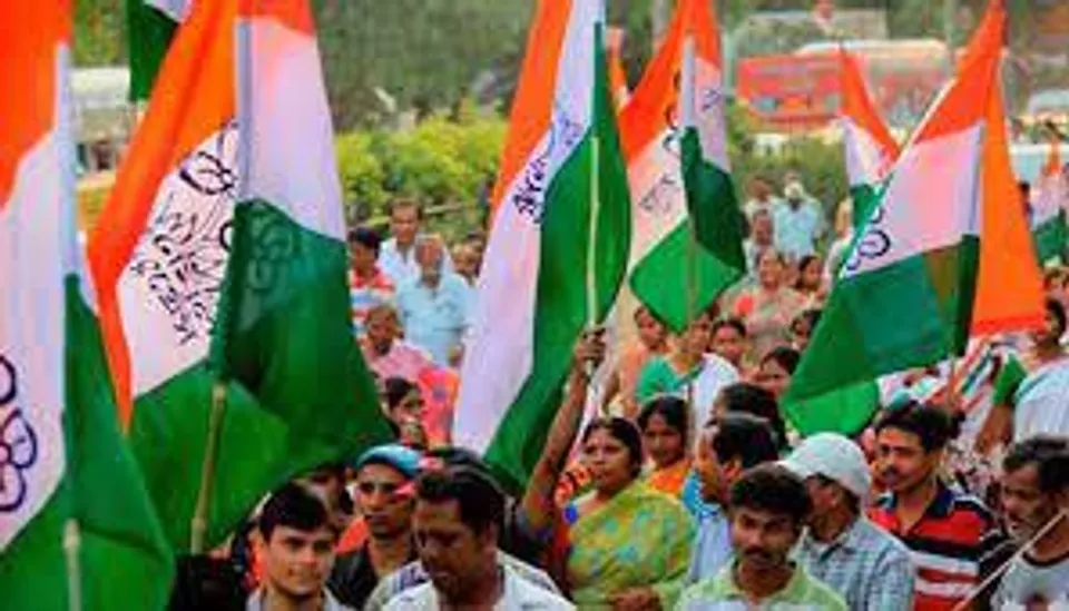 চন্দ্রকোণায় গোষ্ঠীকোন্দল শাসকদলের মধ্যে,এলাকায় উত্তেজনা