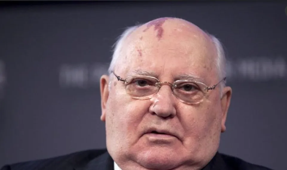 পশ্চিমাদের প্রতি রোমান্টিক ছিলেন গর্বাচেভ: রাশিয়া