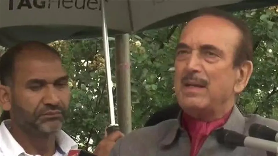 উপত্যকায় জনসমাবেশ থেকে কী বললেন গুলাম নবী আজাদ?