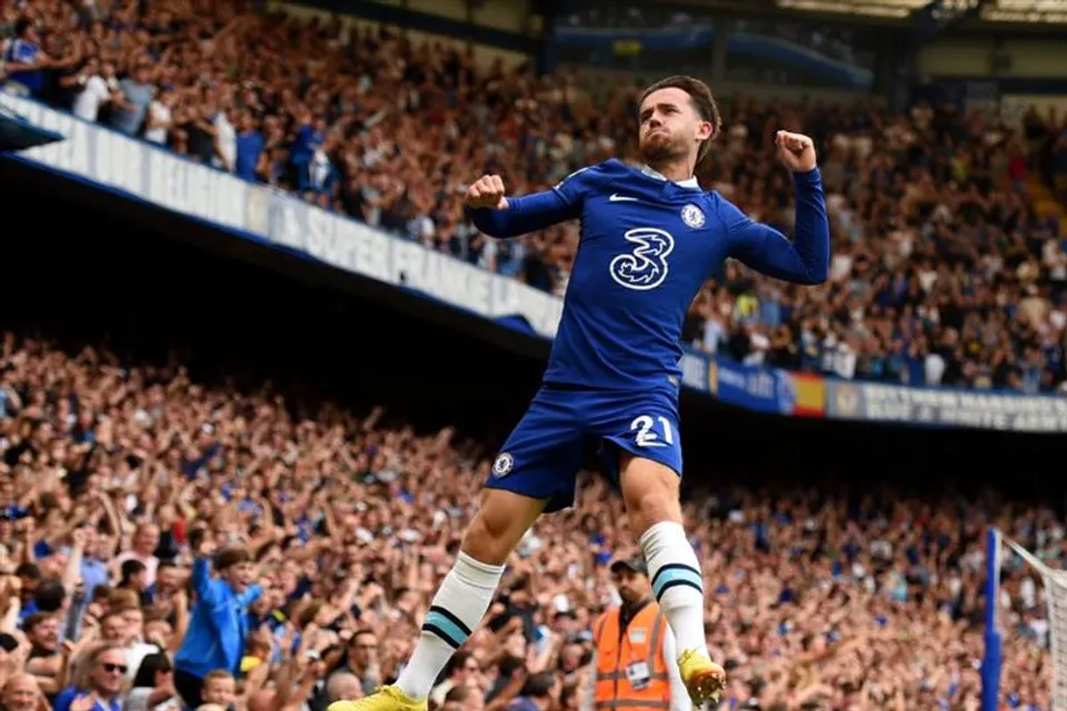 মসলিনের মতো মসৃণ! দেখে নিন ফুটবলারদের কিছু স্কিল