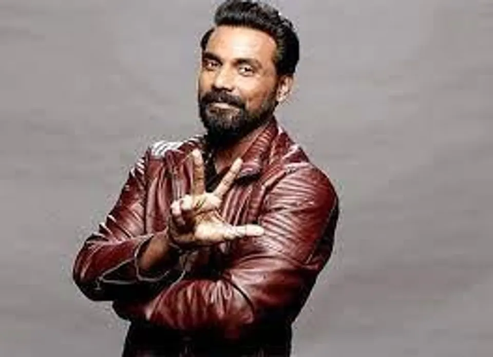 কচিকাচাদের সঙ্গে নাচে মাতলেন রেমো ডিসুজা