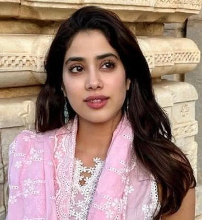 মিলি ট্রেলার লঞ্চঃশ্রীদেবীর কথা মনে করালেন মেয়ে জাহ্নবী