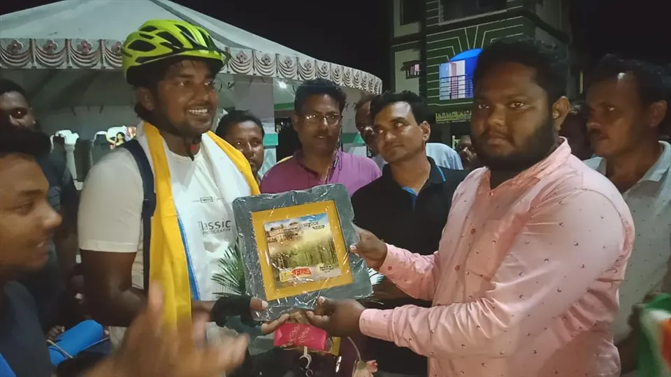 সাইকেলে বিশ্ব ভ্রমণ!