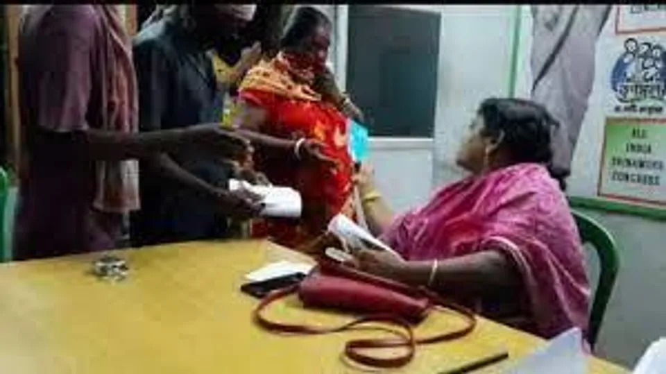 কাউন্সিলরের সই নকল করে রূপশ্রী প্রকল্পের টাকা আত্মসাতের অভিযোগ