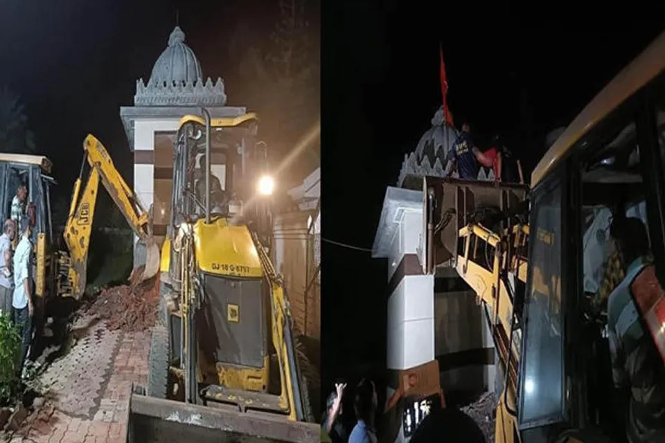বুলডোজারের চাকায় গুঁড়িয়ে গেল অবৈধভাবে নির্মিত মন্দির
