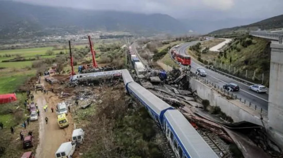 দুর্ঘটনার পর ২২ মার্চ থেকে গ্রিসের ট্রেন চলাচল পুনরায় চালু হবে