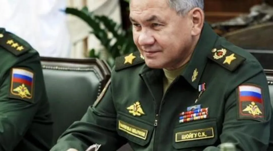 তিন লাখ সংরক্ষণকারীকে ফোন করবে রাশিয়াঃ প্রতিরক্ষামন্ত্রী