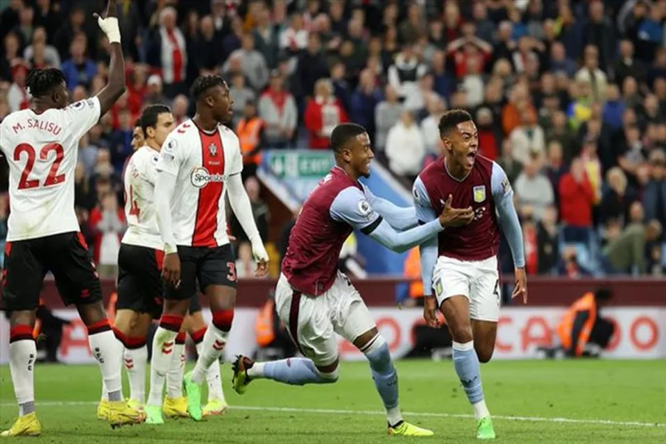 চার ম্যাচ পর জয় পেল ভিলা