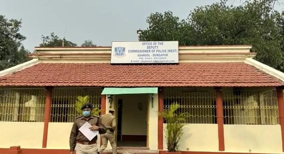 অবৈধ কয়লা কারবার বন্ধের রাশ টানতে সক্রিয় পুলিশ