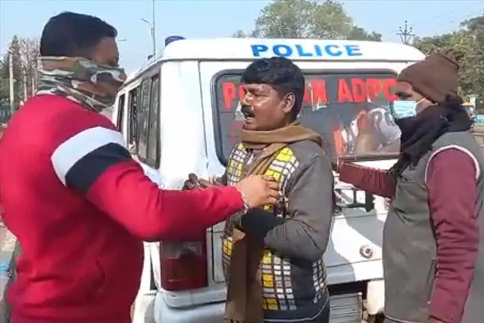 কোভিড বিধি লঙ্ঘনের অভিযোগে আটক ১০০ জন